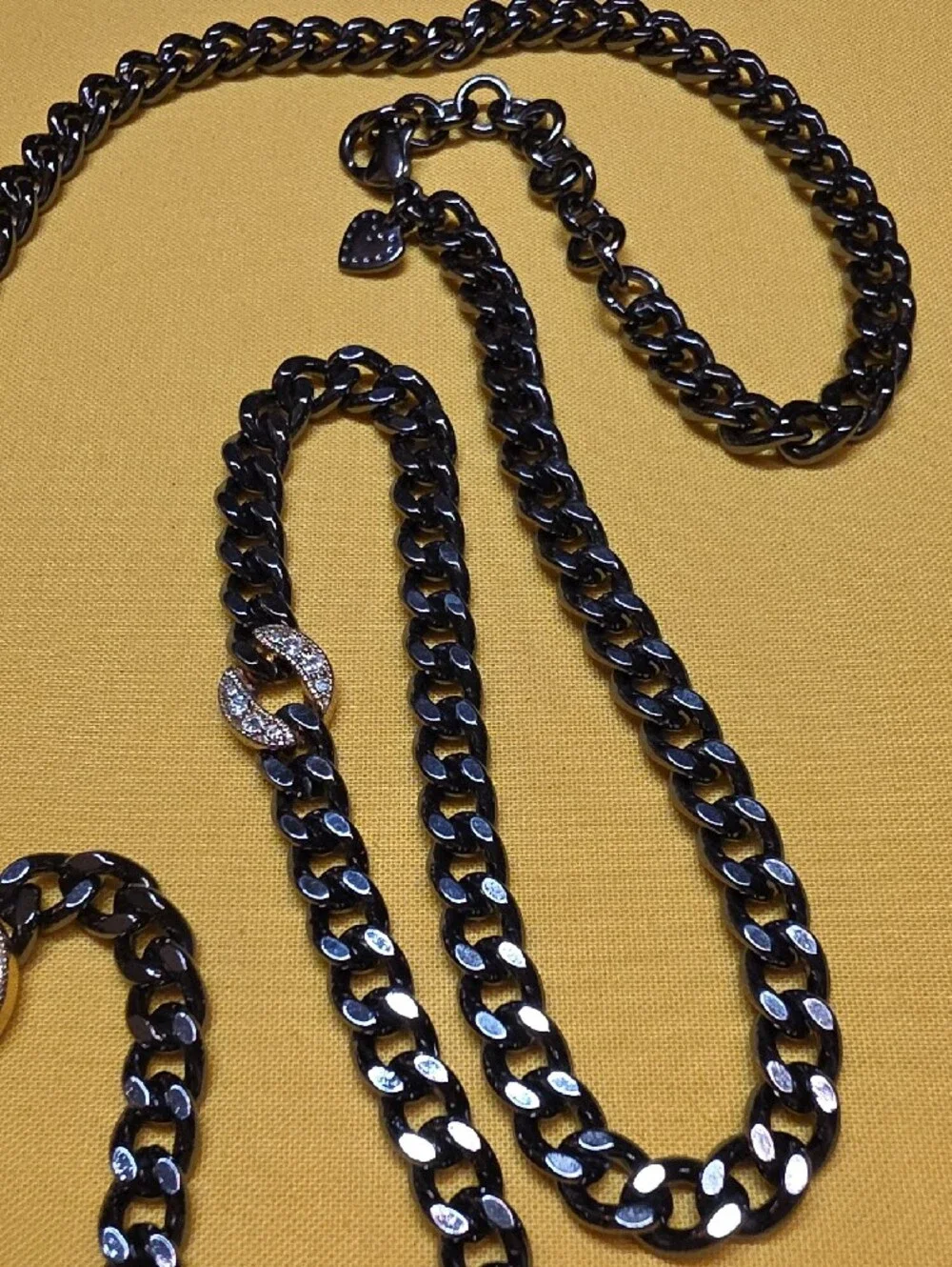 Chunky Black Curb Chain Necklace Gold Crystal Accents 33” Vintage Boutique Heavy